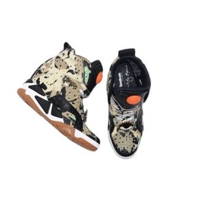 Melody  Ehsani Blacktop pump Wedge